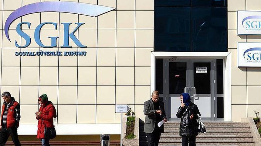 Emekliler dikkat! SGK duyurdu: 'emekliler.gov.tr' hayata geçti