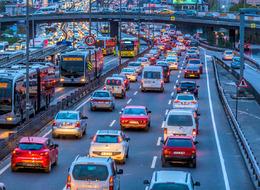 Bakan Uraloğlu duyurdu! Yollarda yeni dönem başlayacak! Hepsini haber verecek: Akıllı ulaşım sistemleri kuruluyor: Tarih verildi