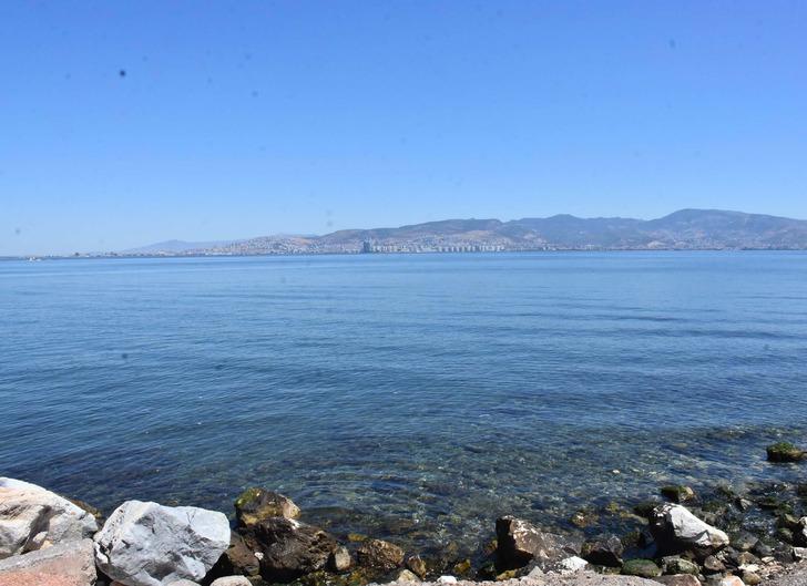 İzmir sular altında kalabilir! Santim santim çöküyor: "Ne ulaşım, ne körfezin kokması, ne kirlilik" G1