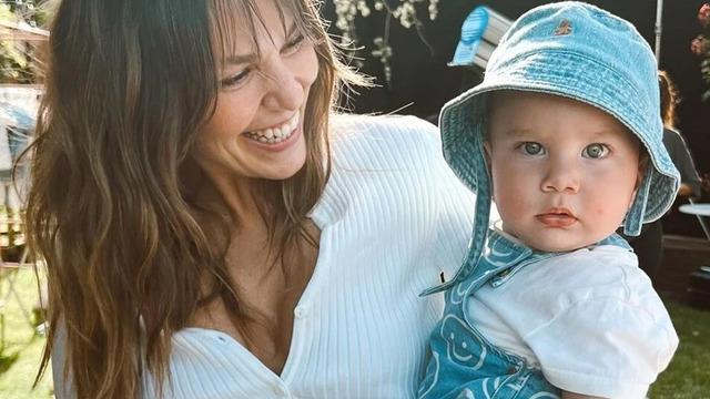 Aslı Enver kızının 1 yaşını kutladı! Sade kutlama dikkat çekti