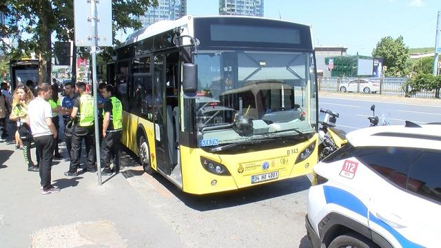 Şişli'de korkunç olay! Motosikletli epilepsi nöbeti geçirip otobüsün önüne düştü 640xauto