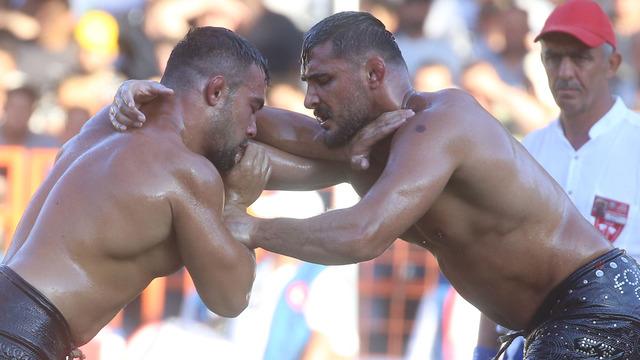 663. Tarihi Kırkpınar Yağlı Güreşleri'nde başpehlivan belli oldu