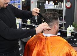 Bu pazar tüm Türkiye'de resmen başladı! Berberlerde bir ilk oldu, haftaya sırada kuaförler var... Yeni evlenecekler kara kara düşünüyor