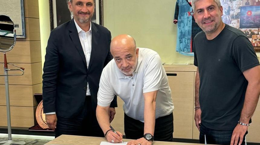 Adana Demirspor'da Michail Valkanis dönemi başladı