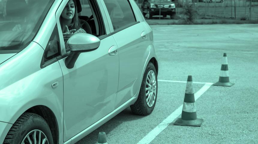 Direksiyon sınavına Togg ayarı: Motor soruları azalacak, iki alternatifli parkur olacak