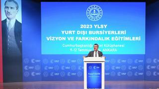 Milli Eğitim Bakanı Tekin’den olay yaracak açıklama: ‘Türkiye'deki azınlıklarla ilgili doktora tezi yapıyorlar. Buna karşıyım’
