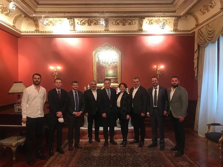 Nagehan Alçı'nın aşk yaşadığı Yunanistanlı diplomatın kim olduğu ortaya çıktı G3