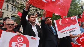 Cumhurbaşkanı Erdoğan'ı, ABD'de Türk vatandaşları karşıladı