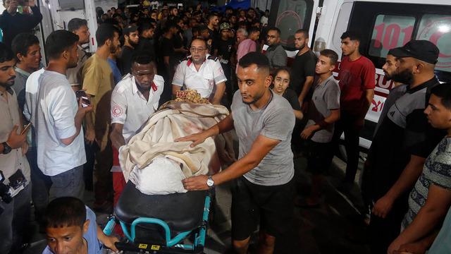 İsrail Han Yunus'ta okul vurdu! Çok sayıda ölü ve yaralı var