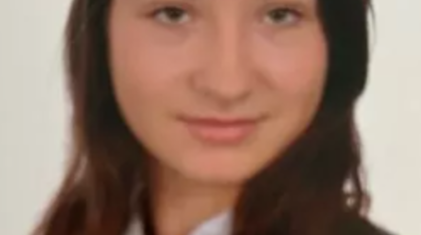 14 yaşındaki kız çocuğu anne ve babası tarafından bıçaklanarak öldürüldü! Ölümünden saatler öncesinde sosyal medyadaki paylaşımı ortaya çıktı