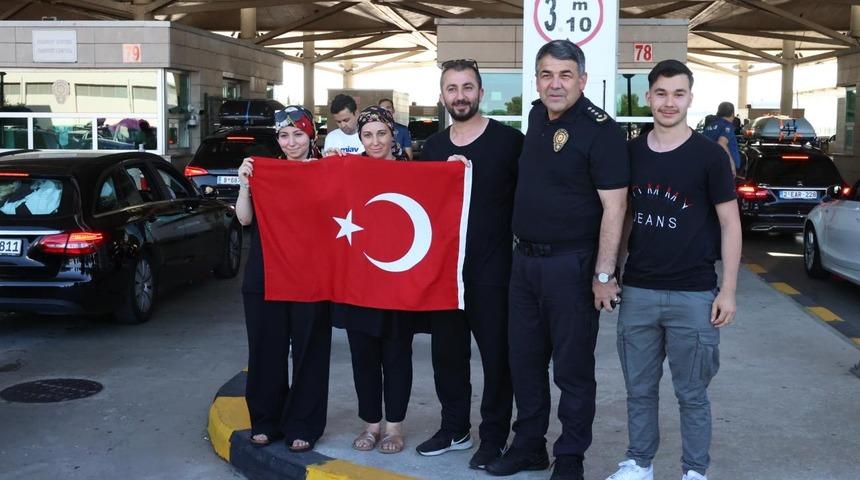 Ticaret Bakanlığı’ndan gurbetçiler için karar! Yurda gelişlerde yeni tedbir: İki katına çıkarıldı