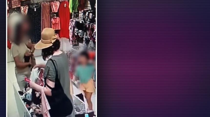 Hırsızın da böylesi! İç giyim mağazasına gelen kadın, önce bakıp inceledi sonra fantezi kıyafetini çaldı