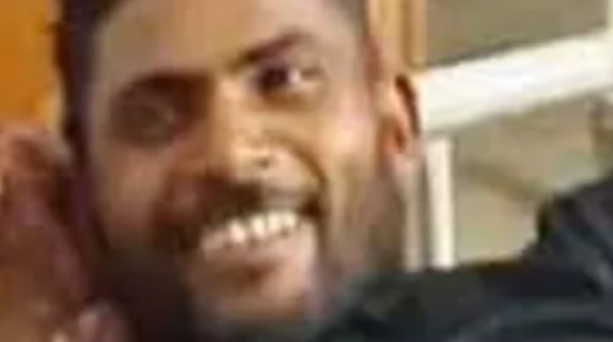 Bu sefer tam tersi oldu! Kendisini ısıran yılandan intikam almak için 3 kez ısırdı...  Yılan öldü adam ise hayatta kaldı