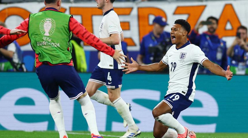 EURO 2024'te finalin adı İngiltere-İspanya! 90. dakikada attıkları golle finale çıktılar...