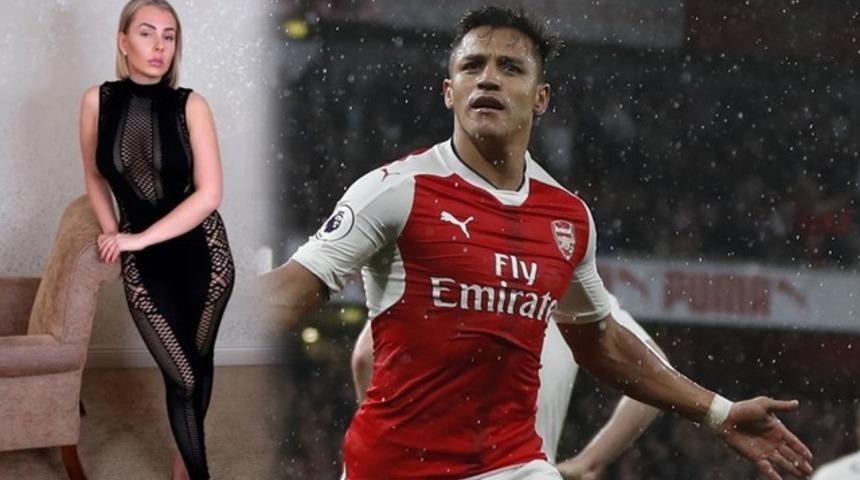 &Uuml;nl&uuml; futbolcudan skandal hareket!