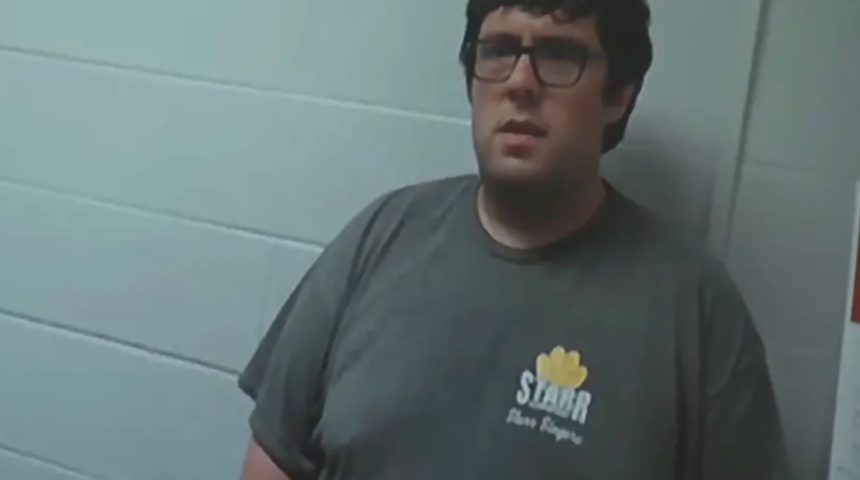 İlkokulda skandal! Öğretmen 11 yaşındaki öğrencisine sayısız aşk mektubu yazdı... "Kızımızın güvenliğinden endişe ediyoruz"