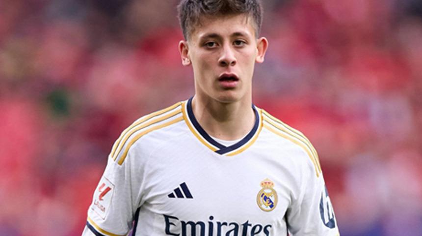 Real Madrid'den Arda Güler kararı! Milli oyuncu verilen görev karşısında bir hayli şaşırdı...