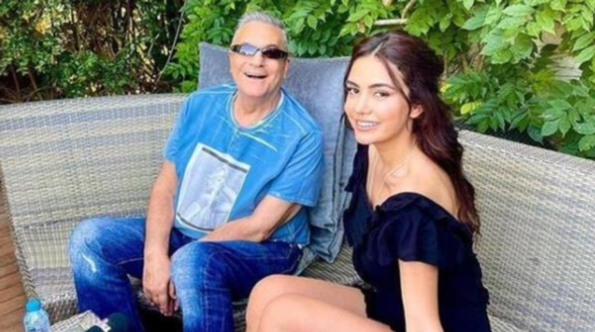 Mehmet Ali Erbil’in taciz mesajlarını ifşa etmişti! Ece Ronay'a 1 yıl hapis cezası