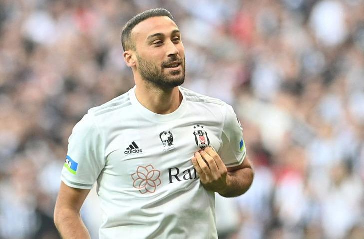 Cenk Tosun, Fenerbahçe'ye imza atıyor... 18939302-728xauto