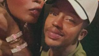 İkisi de cinsiyet değiştirdikten sonra 3 ay sonra evlendiler! Eşimin çocuğu şaşkına döndü