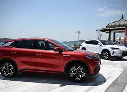 Çinli otomobil devi BYD fabrikasında yer belli oldu! Bakan Kacır canlı yayında duyurdu