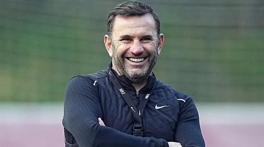 Galatasaray'da iç transferde imza geldi! Efe Akman ile 4 yıl daha...