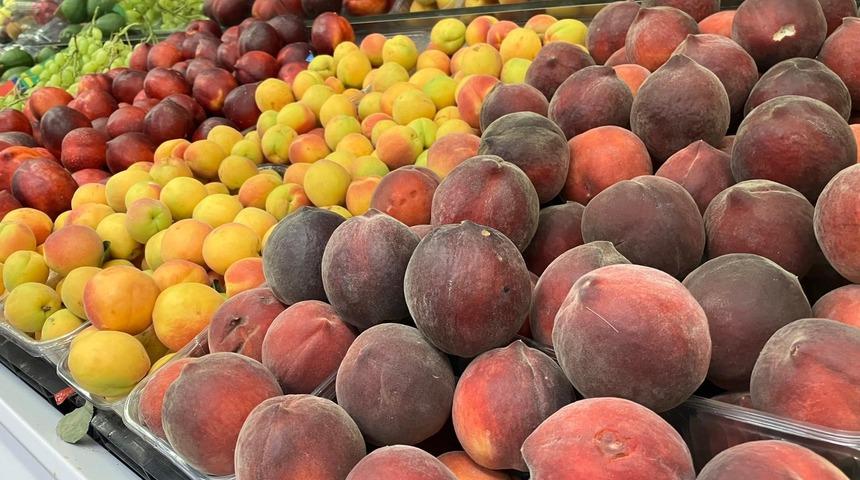Meyve ve sebzelerdeki gizli tehlike: Zehirlenmeden genetik hastalıklara kadar etki edebiliyor! 'En çok bu ürünlerde var'