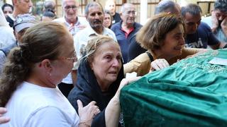 İzmir'de elektrik akımına kapılarak can veren İnanç Öktemay gözyaşlarıyla defnedildi! Annenin feryatları yürekleri dağladı