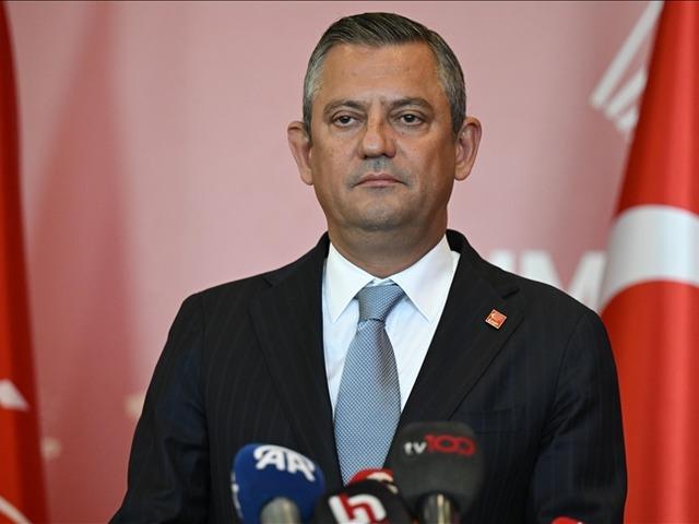 &Ouml;zel'den Fenerbah&ccedil;e Başkanvekiline Saran telefonu