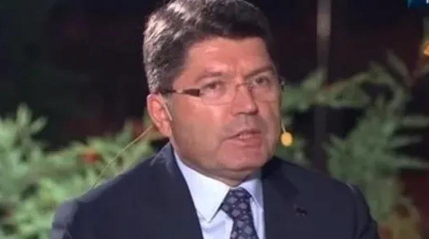 Bakan Tunç'tan İzmir'deki olaya ilişkin açıklama: 'Kim sorumluysa gözünün yaşına bakmayacağız'