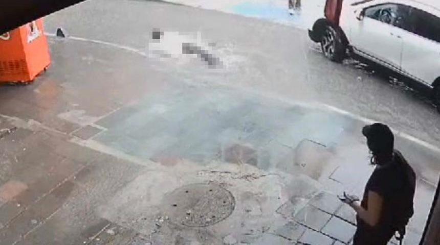 Elektrik akımı faciası sonrası İzmir Büyükşehir Belediyesinden açıklama: 'Kaçakla ilişkilendirilebilecek bir altyapı çalışmasından söz edilemeyeceği ortadadır'