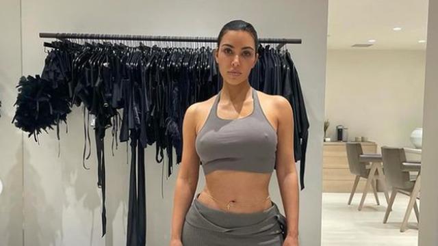 Hindistan'da yılın düğünü gerçekleşti! Kim Kardashin kurala uymadı