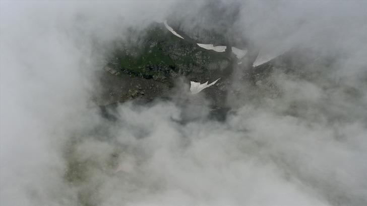 Şehir merkezine 2 saat mesafede! Sahilde sıcak ve nem terletiyor, burada montla geziliyor: "Birçok bölgesini biz de daha keşfedemedik" G3