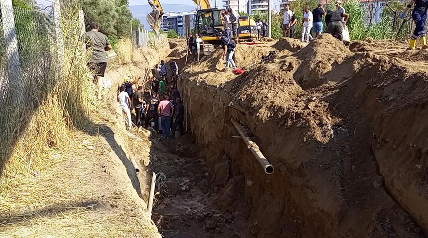 Aydın'da kahreden olay! İşçiler toprak altında kaldı, 3 kişi hayatını kaybetti