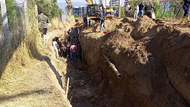 Aydın'da kahreden olay! İşçiler toprak altında kaldı, 3 kişi hayatını kaybetti