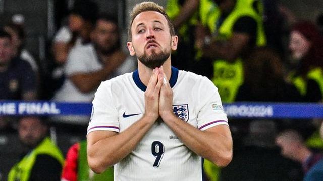 Harry Kane'in kupa laneti devam ediyor! Kariyerindeki kazandığı kupa sayısı: SIFIR