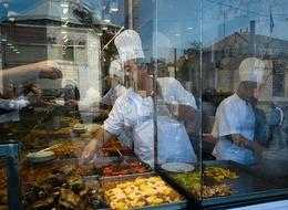 Sadece yüzde 10 indirim yapabilmişlerdi! Pahalı fiyata ‘araştırıp ucuzunu bulun’ önerisi… Esenler ve Bebek örneği dikkat çekti