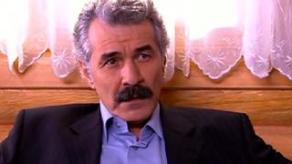 'Kurtlar Vadisi'nin Kirve'si Ali İpin eşiyle pozunu paylaştı! Ne kadar mutlu