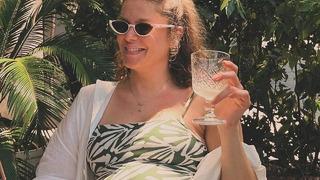 Ünlü oyuncu Burcu Biricik'in mutlu günü! Luna bebek dünyaya geldi