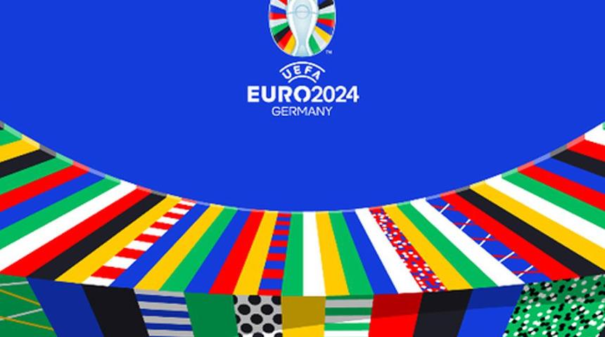 İngiltere, final oynayan hocaları Southgate'in görevine son verdi