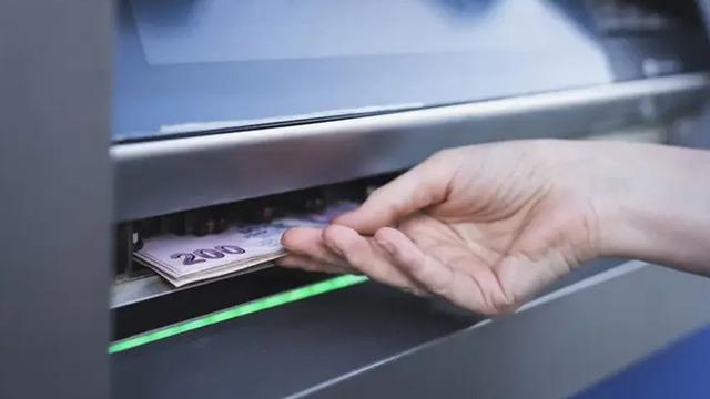 Emeklilerin gözü kulağı oradaydı! Bankalar da emekli maaş promosyonunu güncelledi!