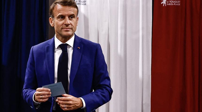 Fransa Cumhurbaşkanı Macron, Başbakan Attal'ın istifasını kabul etti