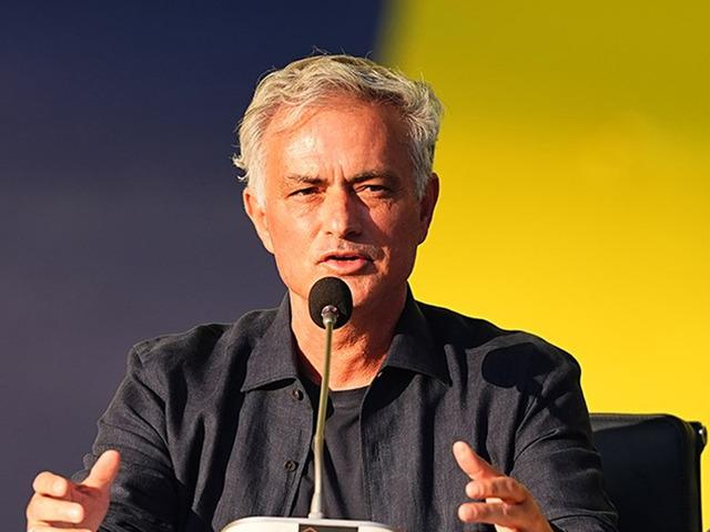 Fenerbahçe, Youssef En-Nesyr transferini bitirmek üzere! Taraftarlar nöbete başladı...