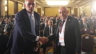 TFF seçimi öncesi UEFA ve FIFA'dan tarihi karar! Ali Koç protesto ederek koltuğa oturmadı...