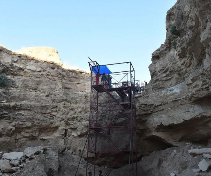 Musul'daki 'Cehennem kuyusu' 10 yıl sonra açıldı! Binden fazla ceset var... Tek tek çıkartılıyor G2