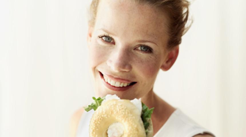 Diyetinizi Bozan Atıştırmalıklar