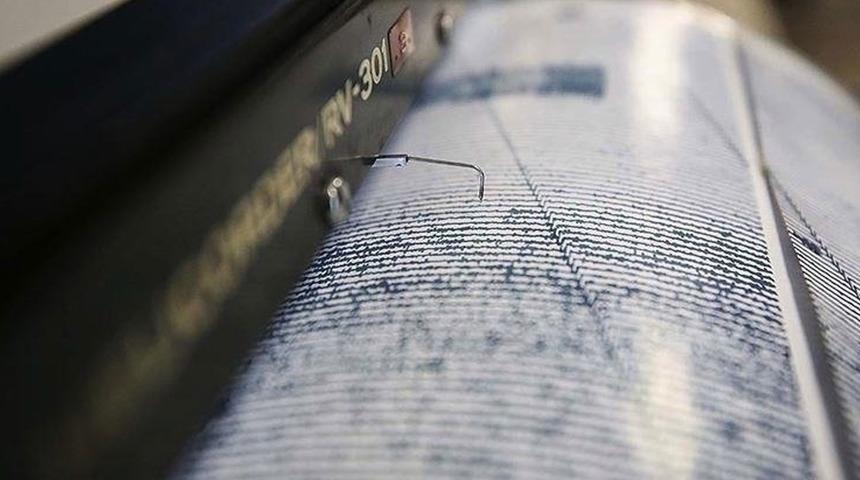 Dünyanın gözü Şili'de!  7.4 büyüklüğünde depremle sarsıldılar