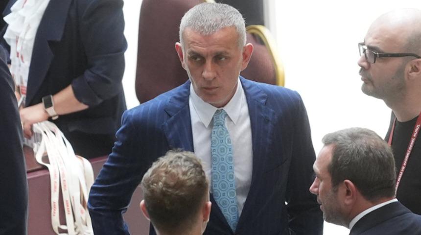 TFF Başkanı İbrahim Hacıosmanoğlu hakkında bilinmeyenleri anlattı! "Deprem zamanı 2 ay bölgede kaldı, Ramazan ayı boyunca her gece köylere yardım götürdü"