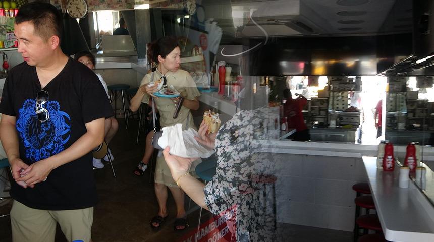 Yer: Taksim! Günlerdir sürüyor, çözüm bulunamadı: '21.yüzyılda yaşıyoruz ama bir şeyi aşamıyoruz'