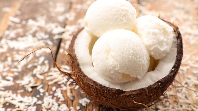 Evde Hindistan cevizli dondurma tarifi: Evde Hindistan cevizli dondurma nasıl yapılır?